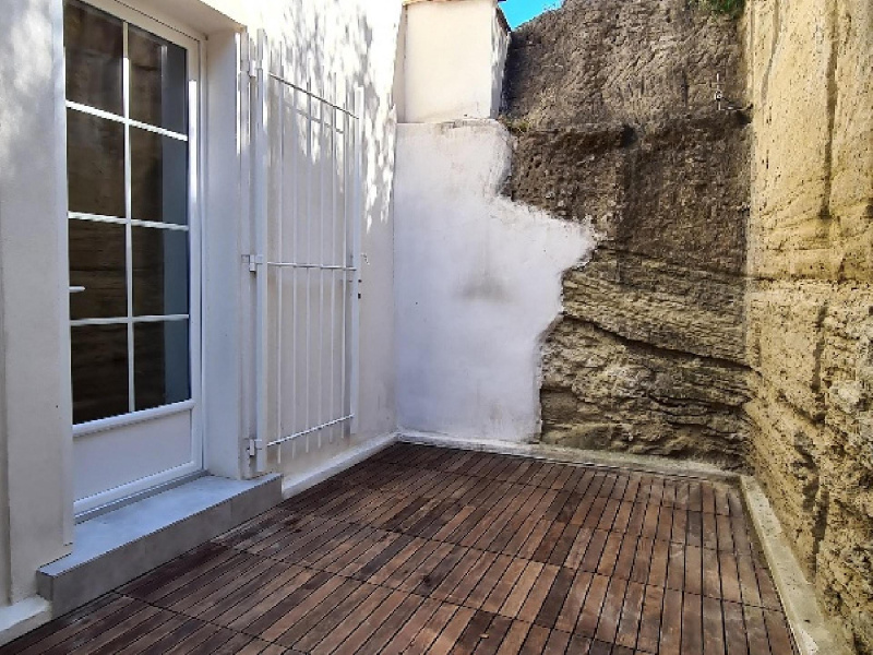 IMMOBILIERE DE PROVENCE, RENTAL Three-room apartments, ref. : 964 / 709234